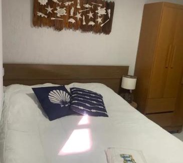 Vila Nova Villa | Cantinho Submarino, aproximadamente 10 minutos caminhando até a praia do Forte, com Ar condicionado