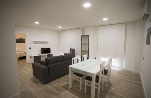 Gibaja Apartment | Canto Encaramado
