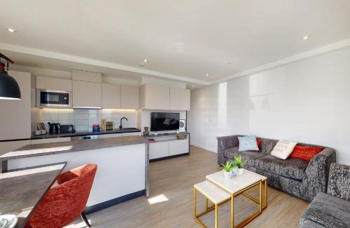 Coventry City Centre Apartment | Canvas City Club in Coventry
