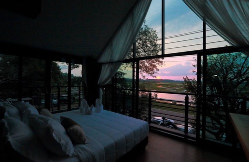 Trat Hotel | Canvas Family Home