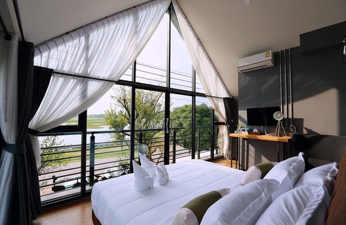 Trat Hotel | Canvas Family Home