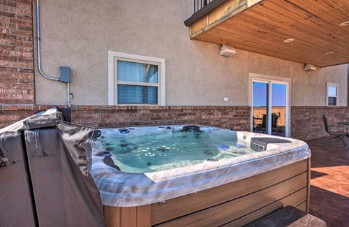 Canyon House | Canyon Barndominium with Hot Tub and Golf Cart!