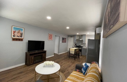 Mill City Apartment | Canyon cottage