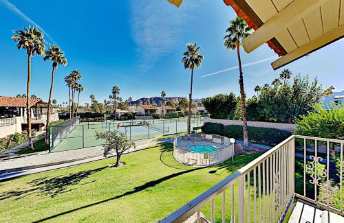 Canyon Corridor Apartment | Canyon Country Club Unit 58