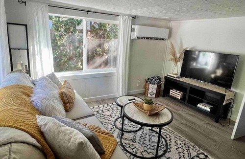 Canyonville Cottage | Canyon Creek Country Cottage