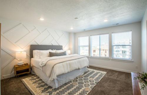 American Fork House | Canyon Escape Luxury Ski home American Fork