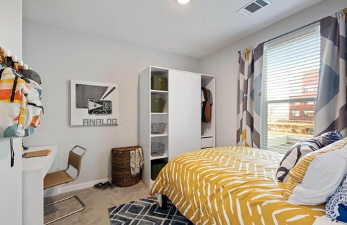 Downtown Reno Apartment | Canyon Flats Apartments by Barsala