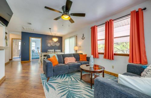 Canyon Lake House | Canyon Lake Home with Resort Amenities and Fire Pit!