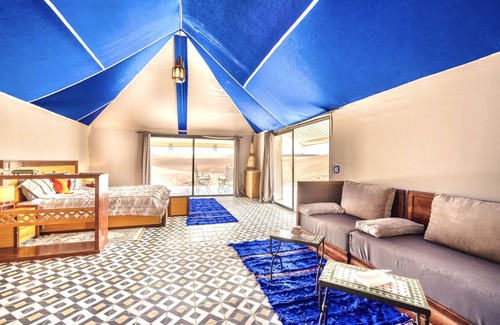 Sidi Badhaj Hotel | Canyon Lodge Desert Agafay with breakfast and dinner with show included