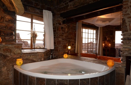 Fish River Canyon Cabin | Canyon Lodge