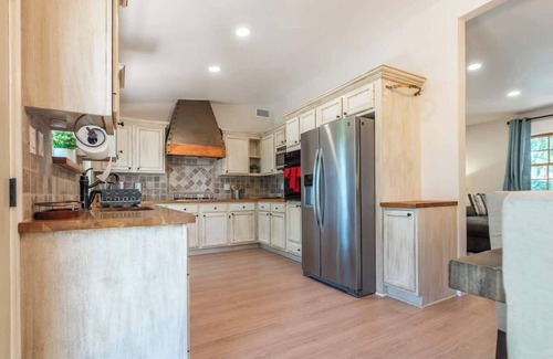 Hillcrest House | Canyon Treehouse Summ