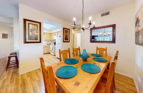 Tucson Apartment | Canyon View #19201