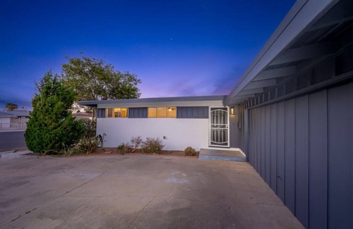 Clairemont House | Canyon View Retreat!