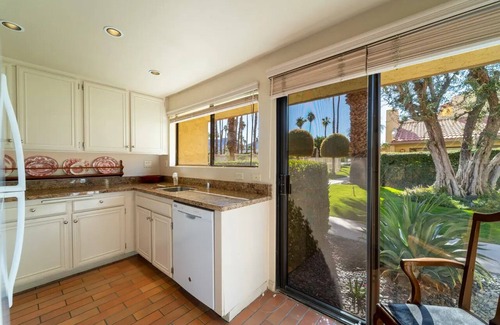 Canyon View Estates Condo | Canyon Villas Condo in south Palm Springs with majestic mountain views