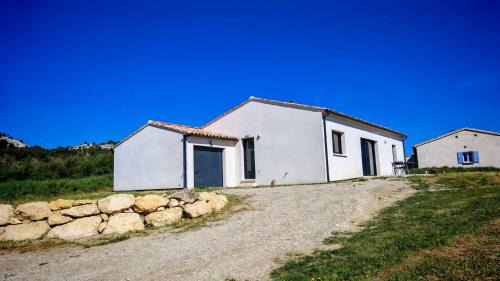 Mormoiron House | Cap sur le Ventoux