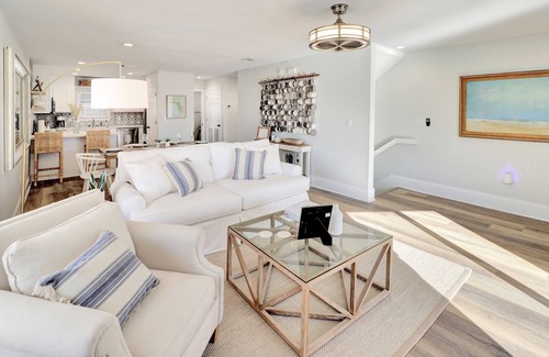 Port St. Joe House | Cape Casa-Beautiful 2BR Dog-friendly in Barrier Dunes, 200 steps to Beach
