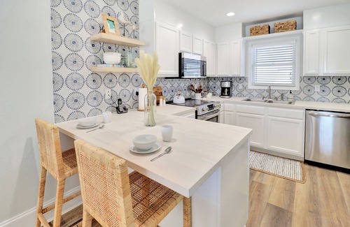 Port St. Joe House | Cape Casa-Beautiful 2BR Dog-friendly in Barrier Dunes, 200 steps to Beach