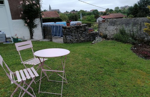 Cier-de-Riviere House | "Cape Clos" cottage for 6 people in Pyrenean piedmont