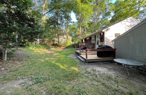 Mashpee Cottage | Cape Cod Charm Near Lake, Ocean, and Local Attractions