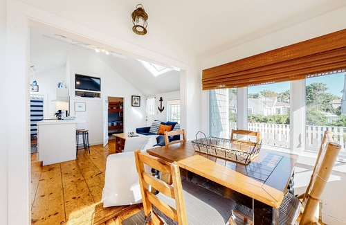 Mashpee Cottage | Cape Cod cottage with patio - near golf, 100 yards to private Mashpee Beach