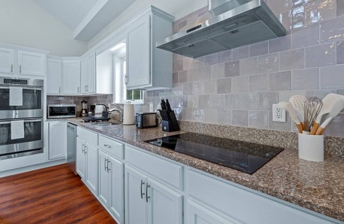 North Eastham House | Cape Cod: Gimlet Getaway