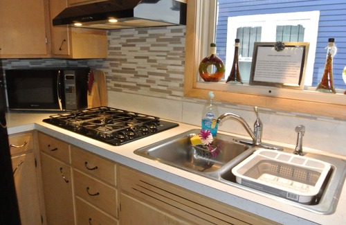 Two Rivers House | Cape Cod House In Two Rivers, Near The Beach And Lambeau Field