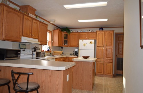 Rehoboth Beach Cottage | Cape Cod in Rehoboth Beach, Pet Friendly