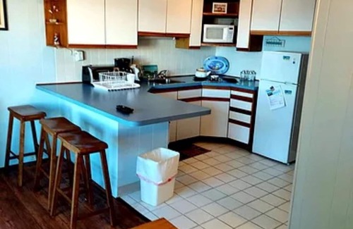 Dennis Port Condo | Cape Cod Oceanside Condominium Unit - across from beach!