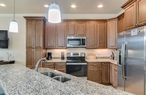 Merritt Island Apartment | Cape Crossing Resort & Marina