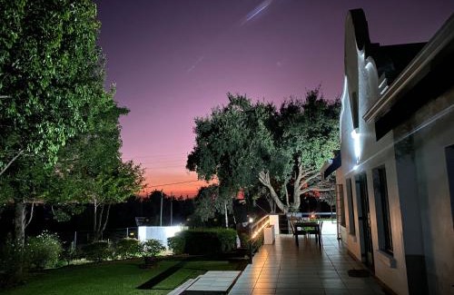 Pretoria House | Cape-Dutch 2 Bedroom Home