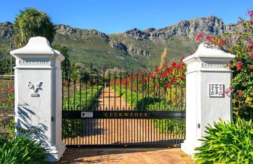 Franschhoek House | Cape Dutch @ Keerweder