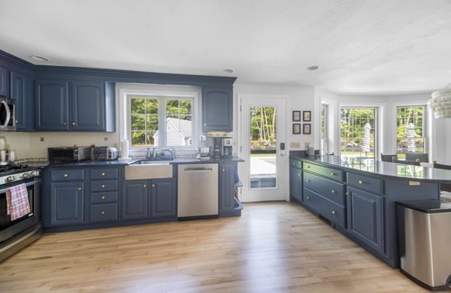 Yarmouth Port House | Cape Family Retreat: Pool, Hot Tub & Fire Pit