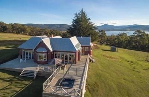 Dover House | Cape House on the Peninsula