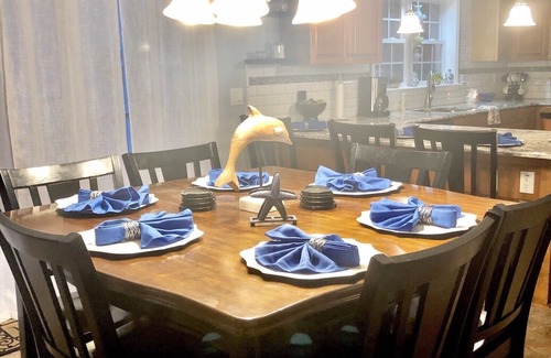 Villas House | Cape May Villas-BEACH BLOCK-Spectacular Bay Views,Modern spacious home! HOT TUB!