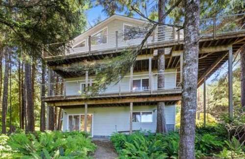 Cape Meares House | Cape Meares 4br Oceanview Retreat King Bed