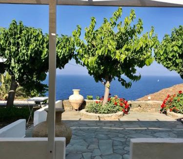 Sifnos Apartment | Cape Napos