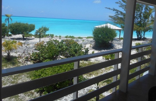 Galliot Cay House | Cape Santa Maria, The Bahamas, Only DIRECT Oceanfront HOME on CAPE SANTA MARIA