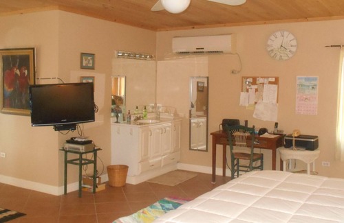 Galliot Cay House | Cape Santa Maria, The Bahamas, Only DIRECT Oceanfront HOME on CAPE SANTA MARIA
