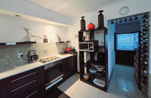Parklands House | Cape Town - 3 Bedroom House in Blouberg Area Close to Kite beach