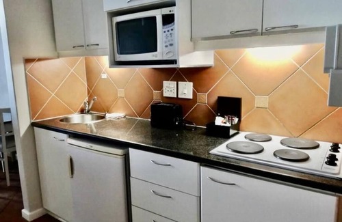 Lagoon Beach Apartment | Cape Town Beachfront Apartments