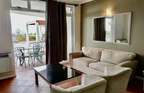 Lagoon Beach Apartment | Cape Town Beachfront Apartments