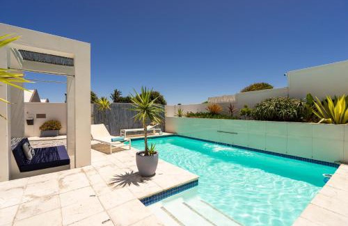 Big Bay House | Cape Town Kite Club