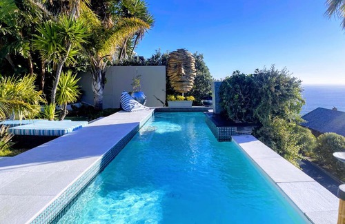 Hout Bay Villa | Cape Town Luxury private beach villa for your exclusive use
