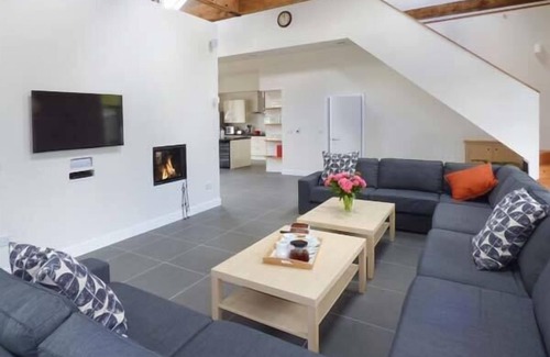 Gallt Y Foel Cottage | CAPEL DINORWIG, pet friendly, luxury holiday cottage in Llanberis