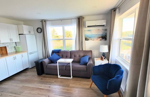 Richmond County House | Caper Cottages - Ocean Front - BLUE