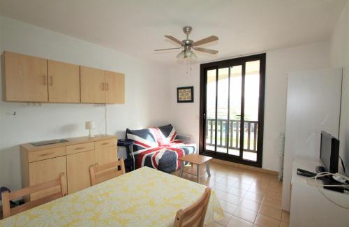 La Cote Radieuse Apartment | CAPESTANG - Studio cabine 4 pers proche de la plage et parking