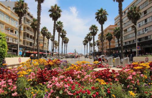 La Cote Radieuse Apartment | CAPESTANG - Studio cabine 4 pers proche de la plage et parking