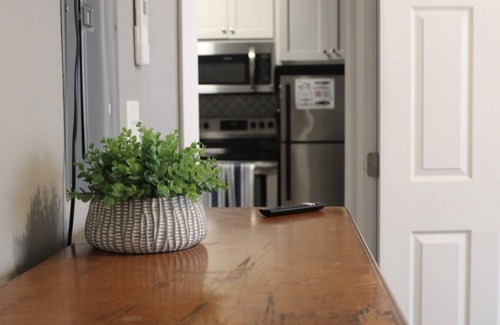 Downtown Little Rock Apartment | Capital Manor Retreat: Steps Away from Downtown