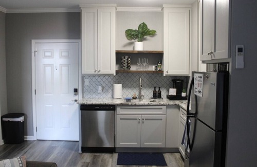 Downtown Little Rock Apartment | Capital Manor Retreat: Steps Away from Downtown