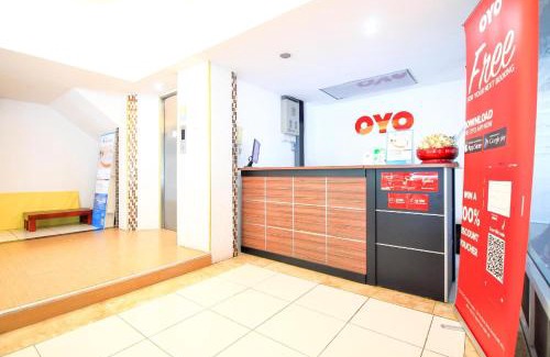 Chom Phon Hotel | Capital O 411 Grandview Condo 15